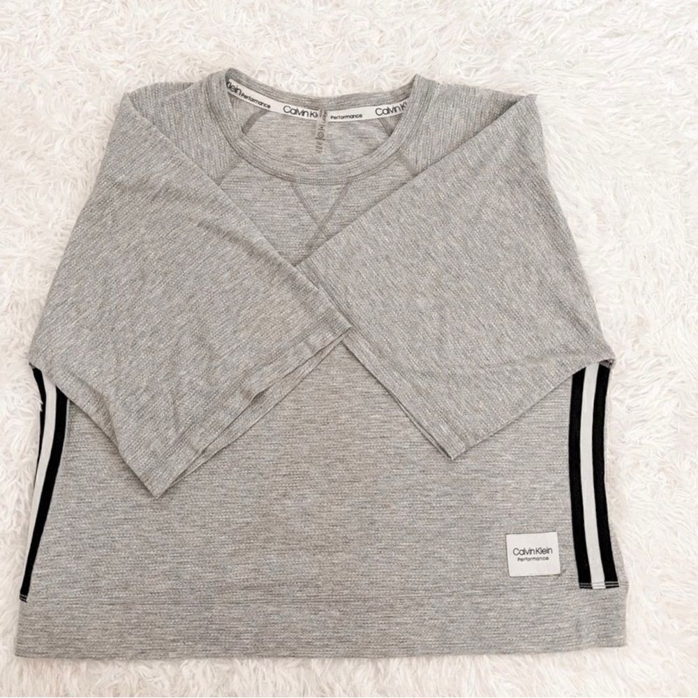 Calvin Klein Grey Short Sleeve Loungewear Athleisure Pullover Sweatshirt SZ M